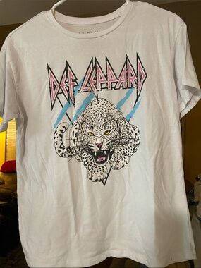 Def Leppard Kids White Short Sleeve Graphic Tee